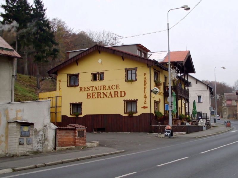Soubor:Restaurace Bernard Dubi.jpg
