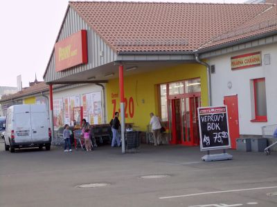 Penny Teplice Masarykova detail.jpg