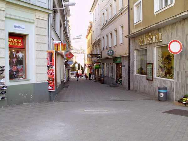 Krupska brana z Benesova namesti.jpg