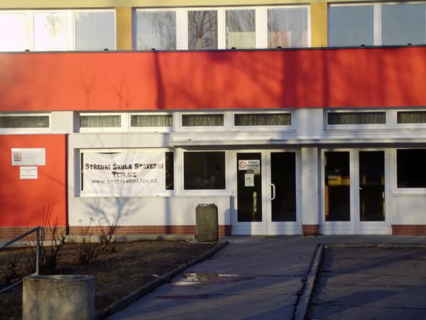 Stredni skola stavebni Teplice1.jpg