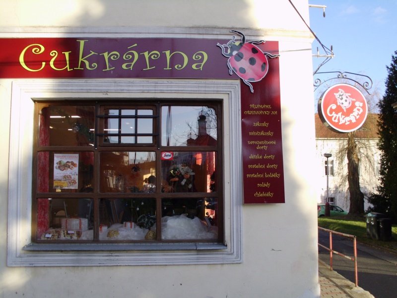 Soubor:Cukrarna Beruska Krupka.jpg