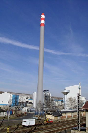 AGC Processing Teplice komin.jpg